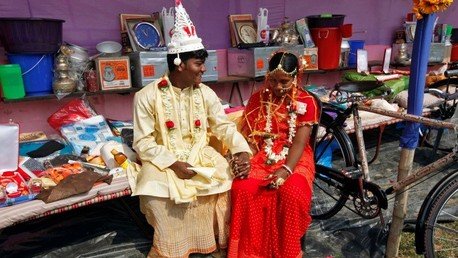 Conozca algunos de los rituales de amor más extraños 