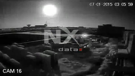 Captan un meteorito cayendo sobre Bucarest