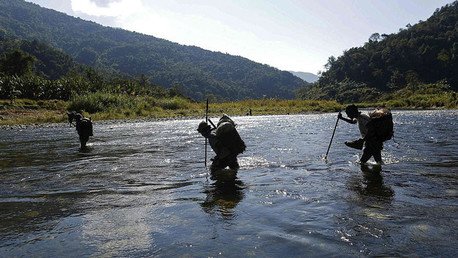 Impresionantes fotos de la tribu que permanecía aislada del mundo exterior
