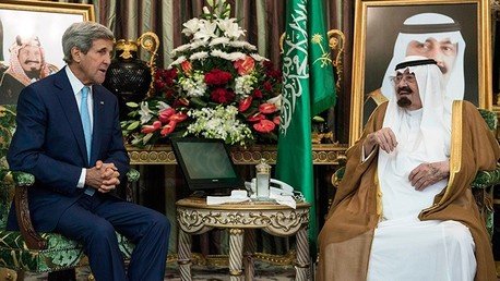 "La bajada de precio del petróleo es diseñada por EE.UU. y Arabia Saudita para dañar a Rusia"