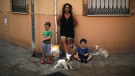 Podemos: Goldman Sachs se lucra con las desgracias de España