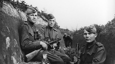 Putin: "Reconsiderar la contribución soviética en la II Guerra Mundial es justificar el nazismo"