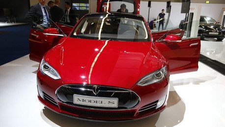 ¿Por qué una innovadora compañía automotriz 'roba' empleados a Apple?