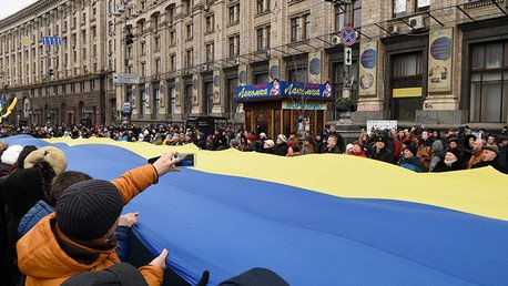 Ucrania expulsa a dos periodistas rusos y prohíbe su entrada en el país