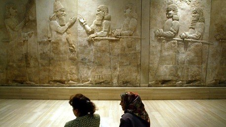 El Estado Islámico arrasa una antigua ciudad asiria en Irak