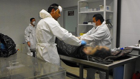El médico mexicano que 'devuelve la vida' a los muertos revela a RT su fórmula secreta