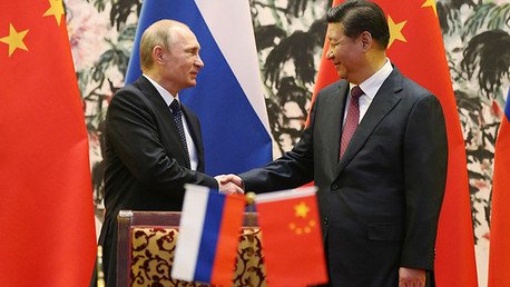 "El doble desafío por parte de Rusia y China hace entrar en pánico a Occidente"