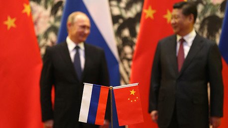 Huffington Post: "En sus relaciones con Rusia, China ha sido más sabia que EE.UU."