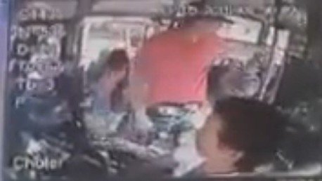 México: Así fue como unos narcos incendiaron un autobús en Jalisco