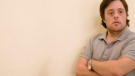 La extraordinaria historia del primer licenciado con síndrome de Down del mundo