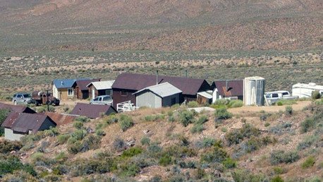 "Abusos y atrocidades": La familia que vive al lado del Área 51 rompe el silencio tras 60 años