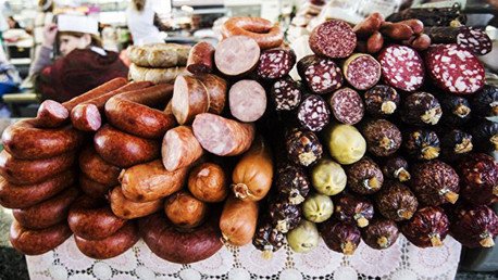 La OMS: Salchichas, jamón y la carne roja pueden causar cáncer