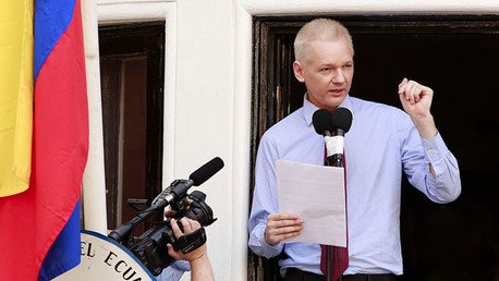 Assange: Google es un "arma secreta" de Hillary Clinton