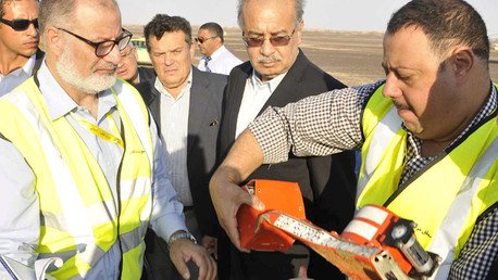 Hallan las cajas negras del avión ruso accidentado en Egipto