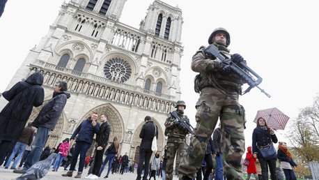 Hallan un pasaporte egipcio entre las pertenencias de uno de los terroristas que se inmoló en París