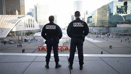 De yihadista a hipster: esta es la nueva cara del terrorista más buscado por los atentados de París