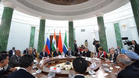 El Banco de Desarrollo del BRICS, a la conquista del mercado financiero chino