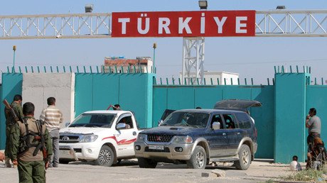 Medidas con retraso: Turquía levanta un muro contra el EI en la frontera con Siria