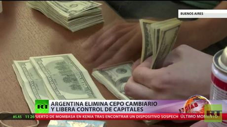 Argentina: El fin del cepo cambiario aprobado por Macri genera discusión en la sociedad