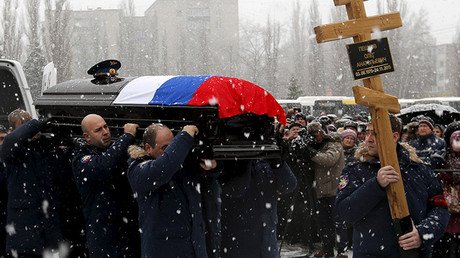 Rusia exige a Turquía medidas para capturar al combatiente que disparó al piloto ruso del Su-24