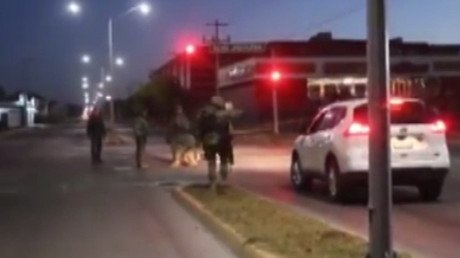 Publican las PRIMERAS IMÁGENES de El Chapo tras su captura 