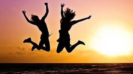 ¿Depende el bienestar de su pasaporte? Conozca qué países son más felices en función de sus genes