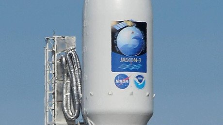 Publican el primer video del fracasado aterrizaje del cohete estadounidense Falcon 9