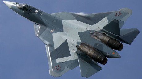 Digno de un rey: caza 'invisible' ruso T-50 deslumbra en Salón Aeronáutico Internacional de Baréin