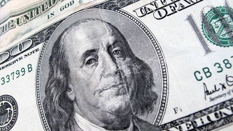 'La teoría del Big Bang': el dólar estadounidense alcanza su mínimo histórico 