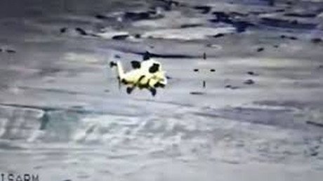Video: Un helicóptero iraquí arrasa posiciones del Estado Islámico    