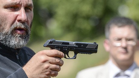 Kaláshnikov certifica el final de la época de la pistola Makárov rusa