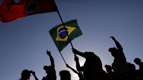 Movilizaciones multitudinarias en defensa de la democracia en Brasil (video, fotos)