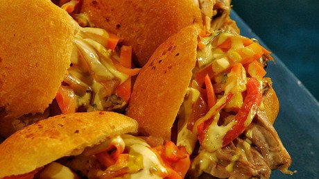 Revelan cómo la comida rápida afecta a los riñones