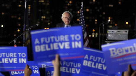 "Dejen de tratar a Puerto Rico como una colonia": Sanders defiende la independencia de la isla