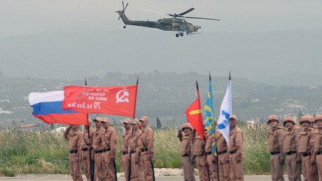 Videos: Helicópteros de Rusia y Siria llevan a cabo una gran operación humanitaria en Alepo