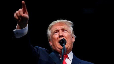 Trump acusa a Obama de ser "el fundador del EI"