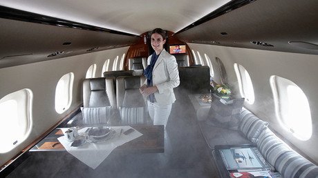 Un avión para el perrito: Las solicitudes más ridículas hechas por pasajeros de aviones privados