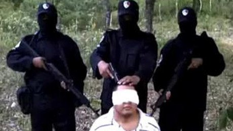 Cómo la búsqueda de sus familiares los llevó a encontrar un “campo de exterminio” Zeta