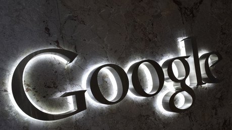 ¿Google vota por Clinton?: Cómo influye el buscador en las elecciones de todo el mundo