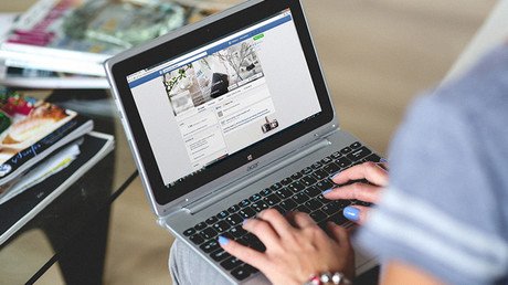 Facebook y Twitter están arruinando su carrera, advierten científicos