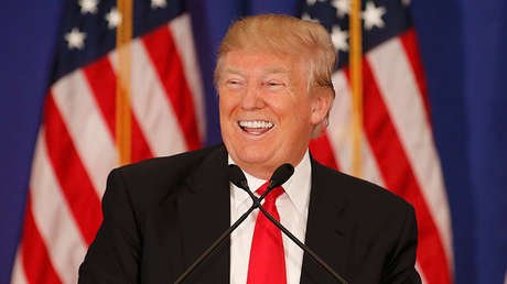 Trump: "Los rusos juegan con la CNN y la NBC News haciéndolos pasar por tontos"