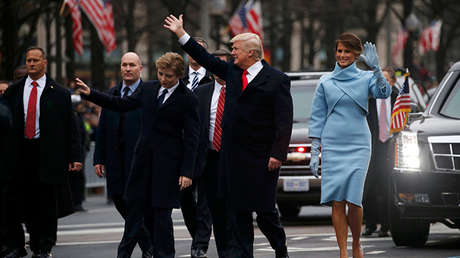 Trump publica su primer tuit en la cuenta oficial del presidente de EE.UU.