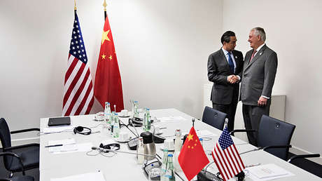 Tillerson insta a China a "usar todas las herramientas" para contener a Corea del Norte