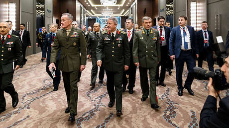 Los jefes militares de Rusia, EE.UU. y Turquía se reúnen para abordar la situación en Siria e Irak