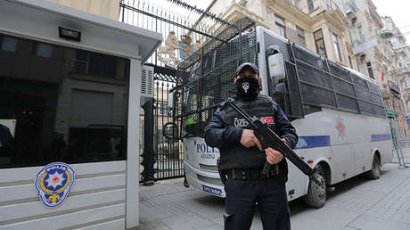 Para Turquía es "indeseable" el retorno a Ankara del embajador de Países Bajos