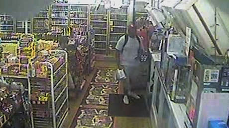 Revelan un video que da un nuevo giro a la historia del joven asesinado en Ferguson