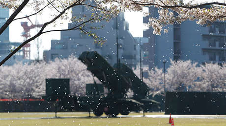Políticos japoneses buscan que su país pueda bombardear a Corea del Norte antes de ser "destruidos"