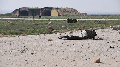 Rusia: "El ataque de EE.UU. sobre la base aérea siria ha destruido 6 aviones y un comedor"