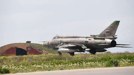 Trump explica por qué la pista de aterrizaje de la base siria quedó intacta