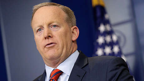 Portavoz de la Casa Blanca: "Ni Hitler utilizó armas químicas en la Segunda Guerra Mundial"